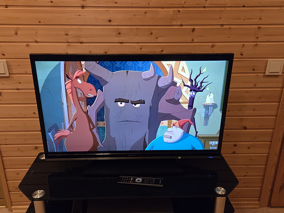 Teler Grundig 40" (102 cm) Full HD