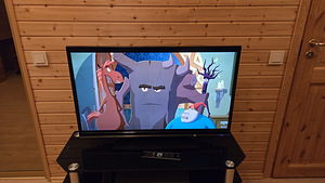 Телевизор Grundig 40" (102 см) Full HD (1 фото из 5)