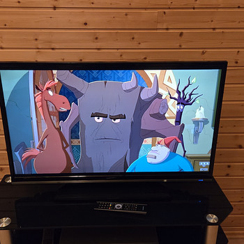 Teler Grundig 40" (102 cm) Full HD