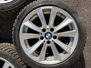 17" BMW style 236 originaalveljed 5x120 + naastrehvid 225/45 (4 foto / 7)