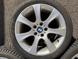 18" BMW style 124 originaalveljed 5x120 + naastrehvid 245/40 (6 foto / 8)