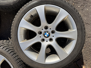 18" BMW style 124 originaalveljed 5x120 + naastrehvid 245/40 (7 foto / 8)