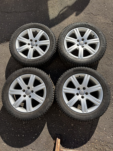 17" Audi originaalveljed 5x112 + naastrehvid 235/50/17 (4 foto / 8)