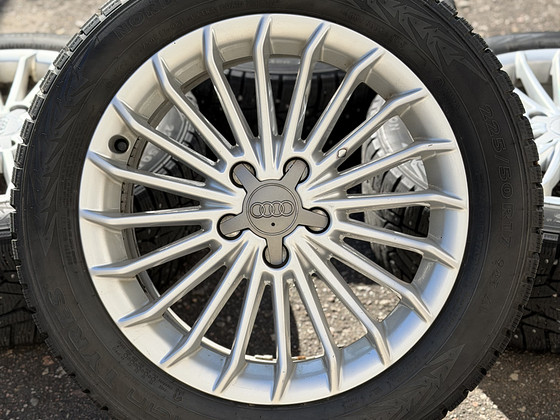 17" оригинальные диски Audi 5x112 + шипованные шины 225/50/17