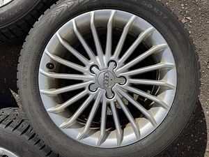 17" Audi originaalveljed 5x112 + naastrehvid 225/50/17 (7 foto / 8)