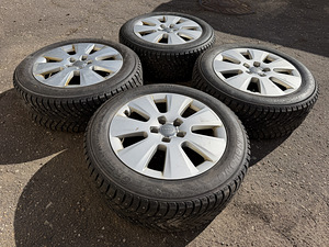 17" оригинальные диски Audi 5x112 + шипованные шины 225/55/17 (3 фото из 8)