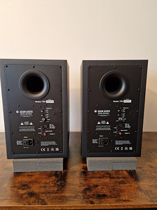 Adam Audio T8V (2 шт., новые и неиспользованные.) (2 фото из 4)
