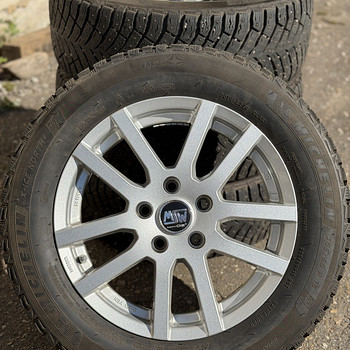 16" MSW veljed 5x114,3 + naastrehvid 205/60/16 + andurid