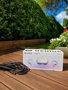 Oculus Quest 2 128GB VR-prillid + originaalkarp (1 foto / 4)