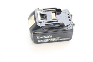 Аккумулятор Makita 5.0 Ач Li-ion 18V (2 фото из 2)