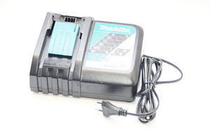 Laadija Makita DC18RC 7.2V-18V (2 foto / 2)