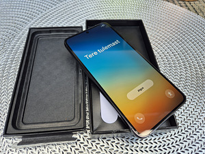 Samsung Galaxy S23 128GB (1 foto / 5)