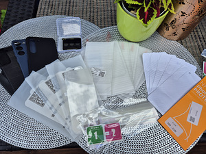 Samsung Galaxy S23 128GB (5 foto / 5)