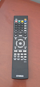 Yamaha BD-A1020 AVENTAGE blu-ray player (3 foto / 3)
