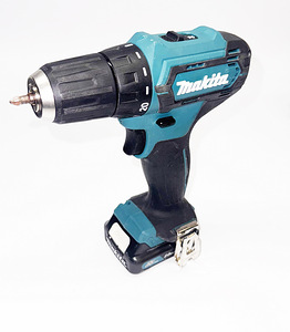 Puur Makita DF333D + 2.0Ah 10.8v/12v CXT (2 foto / 2)