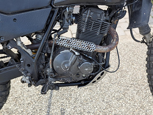 SUZUKI DR 650R 33KW 1991 (10 foto / 10)