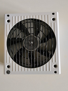 Erinevad arvutijupid – Corsair RM850x, ASUS ROG B450-F, vent (3 foto / 10)