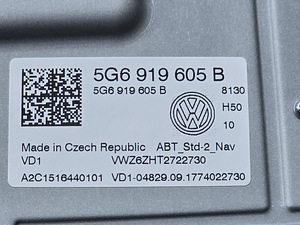 Volkswagen ekraan (9 foto / 10)