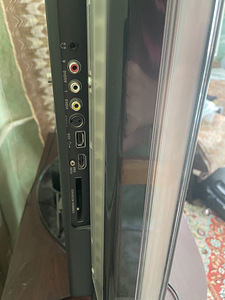 Телевизор PHILIPS (6 фото из 7)