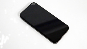 Mobiiltelefon iPhone 15 Pro 128GB 6.1" A17 Pro (2 foto / 3)