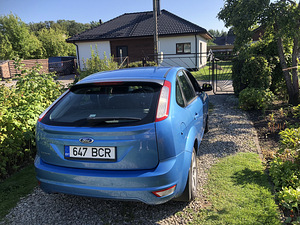 FORD FOCUS хэтчбек 2010 (7 фото из 11)