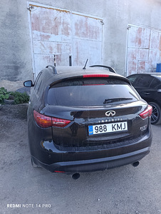 Infinty fx37 3.7 235kw LPG (3 foto / 7)
