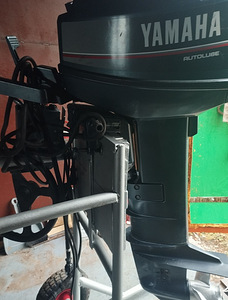 Yamaha 25 mootor (4 foto / 7)