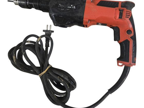 Puurvasar Makita M8701