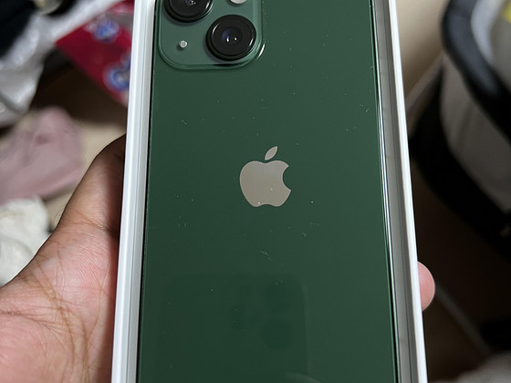 iPhone 13,128gb,green