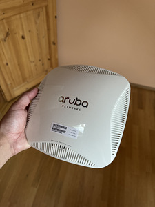 Aruba Networks AP-225 (APIN0225) WiFi access point (1 foto / 2)