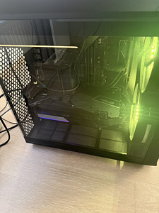 Mänguarvuti i7-9700 / RX 6750 XT 12GB / 32GB RAM / 1TB SSD € (3 foto / 3)