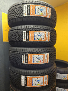 215 55 R 17 Crosswind Grip Peak M+S ( by Michelin ) (1 фото из 5)