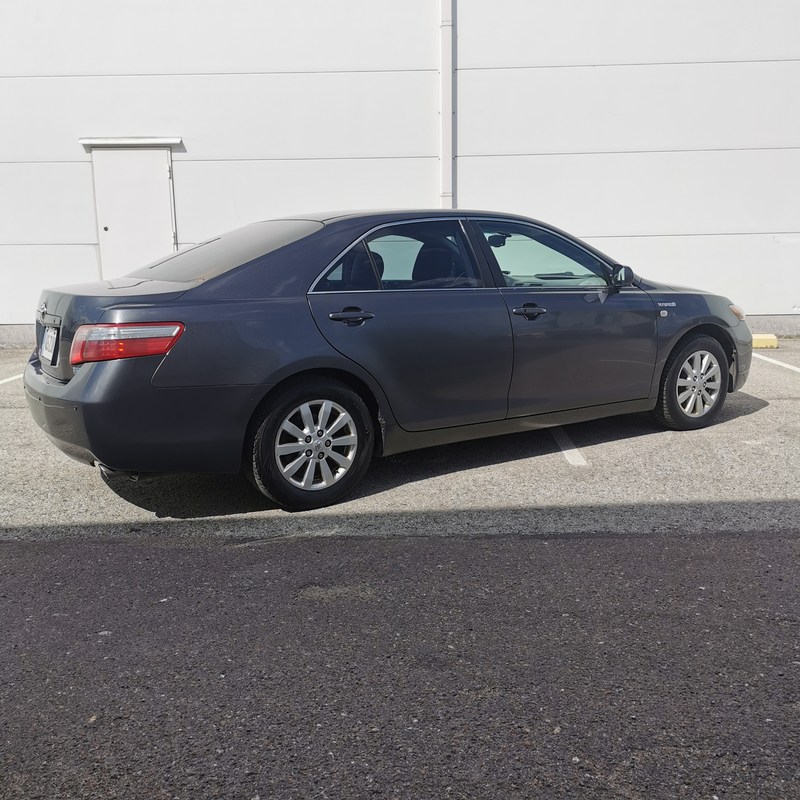 Toyota Camry v40