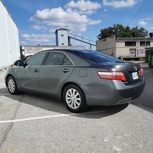 Toyota Camry v40 (5 foto / 7)