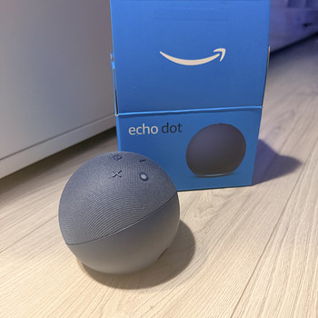 Amazon Echo Dot 4-го поколения с Alexa