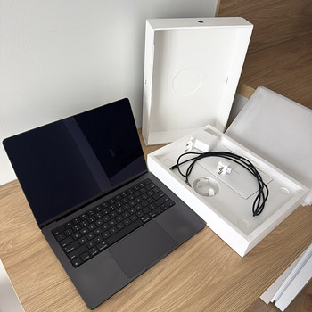 Apple MacBook Pro 14" M3 Pro 11CPU 14GPU 18GB RAM 512GB Space Black