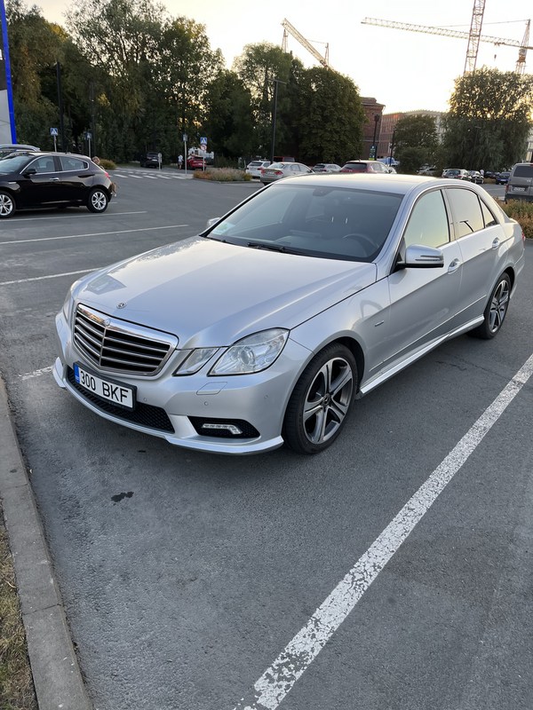 Mersedes-benz E220