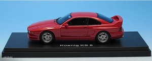 BMW 850 E31 1/43 (2 foto / 3)