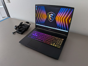 Msi Katana 15 (i7-13700H/16GB/1TB/RTX4070/15.6" 144HZ) (1 foto / 5)