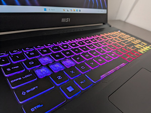 Msi Katana 15 (i7-13700H/16GB/1TB/RTX4070/15.6" 144HZ) (2 foto / 5)