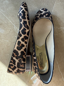 Michael Kors ,размер 40 (1 фото из 6)