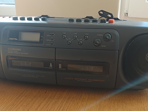 Samsung W-295.