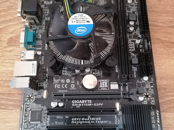 H110m-s2pv i5 6500t 2,5ghz