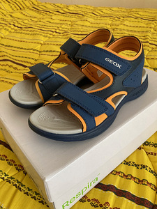 Сандалии Geox s35 (1 фото из 3)