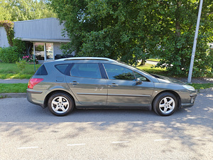 Peugeot 407 SW (9 foto / 14)