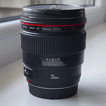 Canon EF 35mm f/1.4 L objektiiv