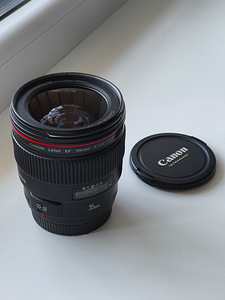 Canon EF 35mm f/1.4 L objektiiv (3 foto / 6)