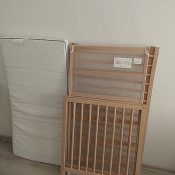 Кроватка IKEA с матрасом
