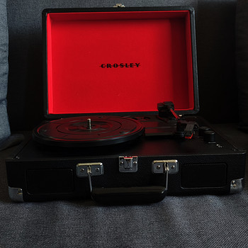 Crosley Cruiser Plus Black
