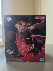 Demon Slayer Rengoku Kyojuro (1 foto / 3)